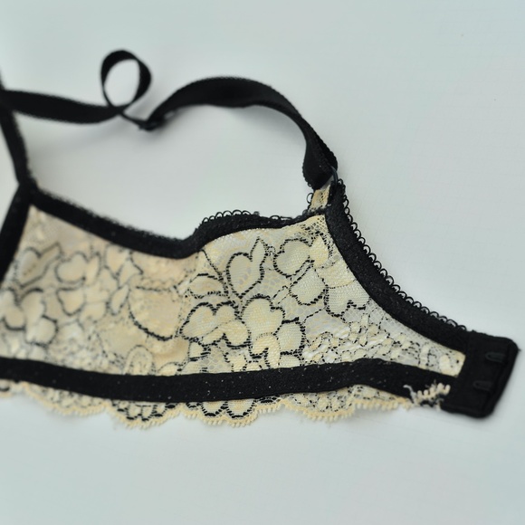 Victoria's Secret Vintage 36B BRA White Black crystallized DREAM ANGELS - Picture 3 of 11